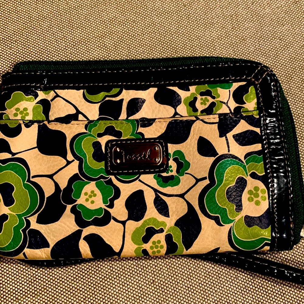 Wrist wallet